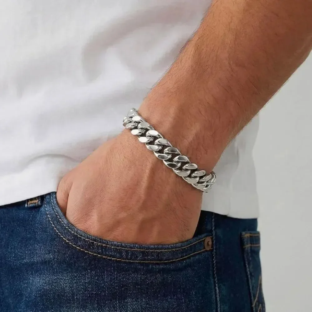 💬🔸️🅰️NIB True Religion Cuban Chain Unisex Bracelet